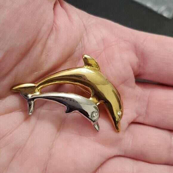AAI vintage multi tone dolphin brooch - Picture 8 of 8